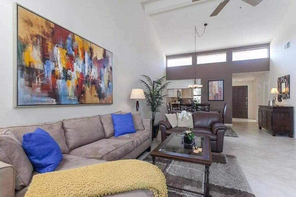 Private Country Club Condo On Awesome Golf Course! بالم ديزرت المظهر الخارجي الصورة